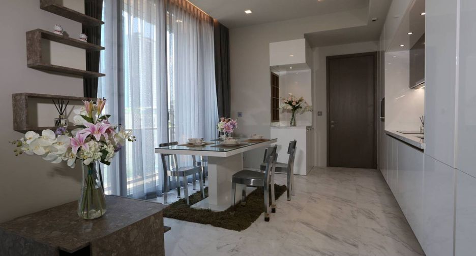 For rent and for sale 2 bedrooms condo in Watthana, Bangkok
