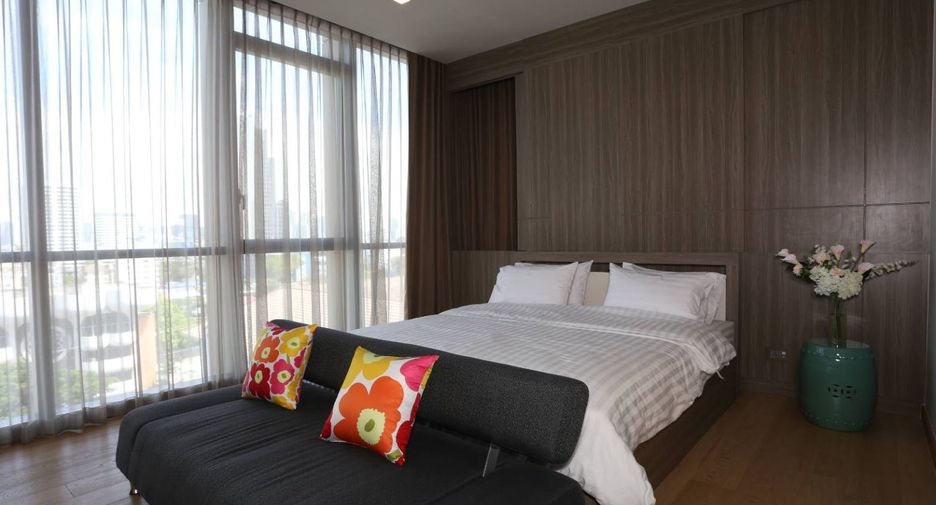 For rent and for sale 2 bedrooms condo in Watthana, Bangkok