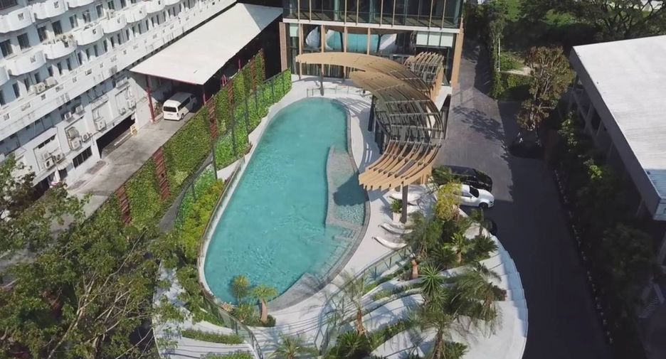 For rent and for sale 2 bedrooms condo in Watthana, Bangkok