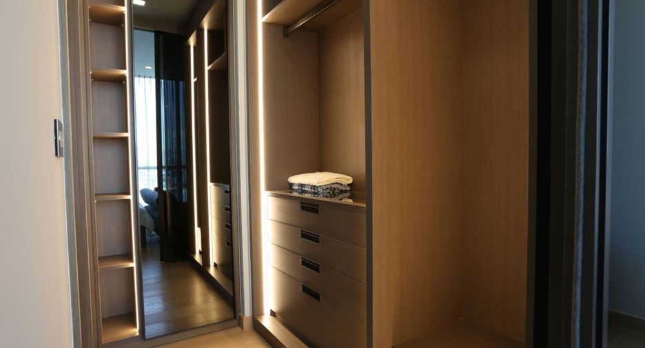 For rent and for sale 2 bedrooms condo in Watthana, Bangkok