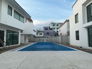 ให้เช่า 3 ห้องนอน บ้านเดี่ยว ใน วัฒนา, กรุงเทพฯ