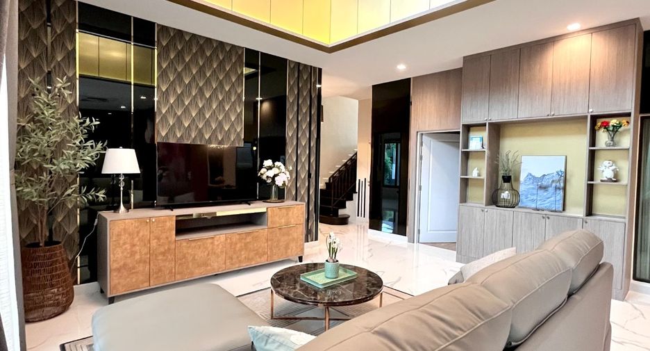 For sale 4 bedrooms house in Prawet, Bangkok