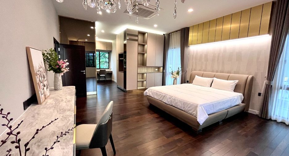 For sale 4 bedrooms house in Prawet, Bangkok