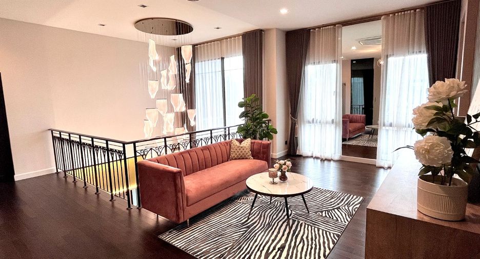 For sale 4 bedrooms house in Prawet, Bangkok