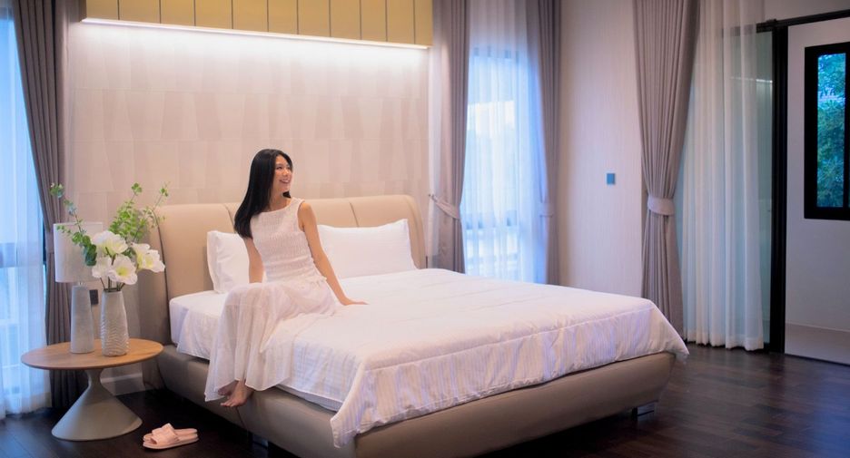 For sale 4 bedrooms house in Prawet, Bangkok