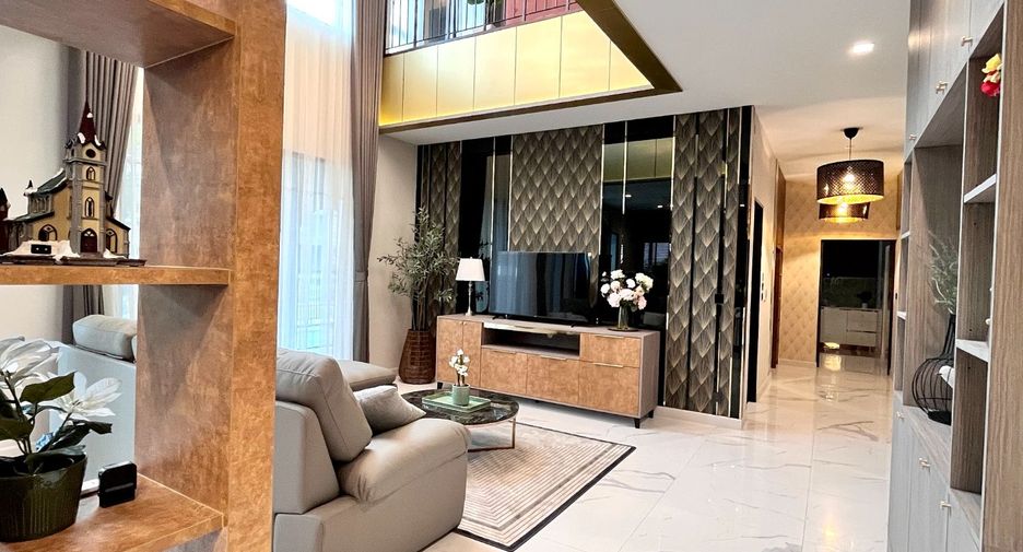 For sale 4 bedrooms house in Prawet, Bangkok