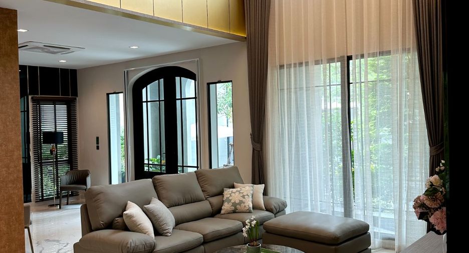For sale 4 bedrooms house in Prawet, Bangkok