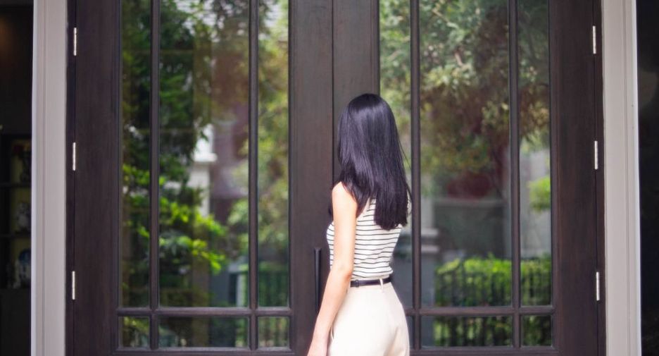 For sale 4 bedrooms house in Prawet, Bangkok