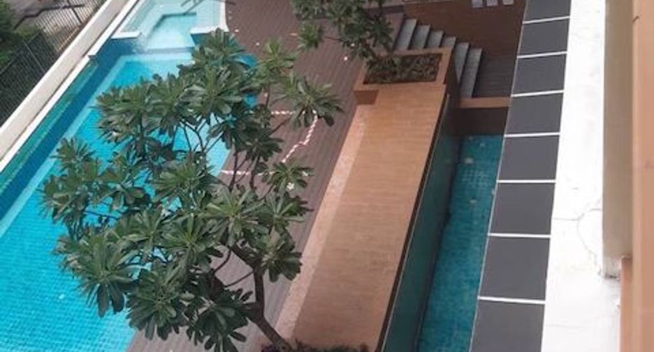 For sale 1 bed condo in Bang Na, Bangkok