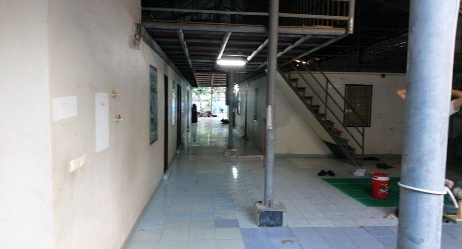For sale 8 bed retail Space in Mueang Nonthaburi, Nonthaburi