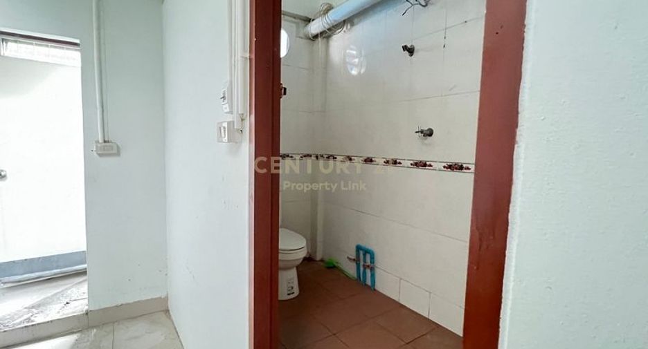 Reihenhaus zum Kauf mit 2 Zimmer in Sathon, Bangkok