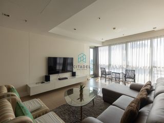 For rent 2 bedrooms condo in Sathon, Bangkok