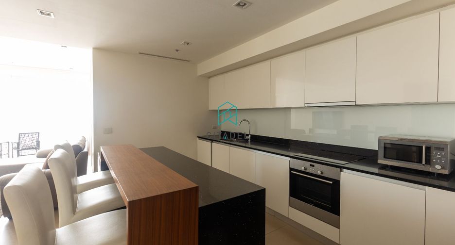 For rent 2 bedrooms condo in Sathon, Bangkok