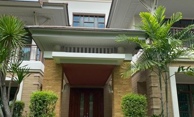Haus zum Kauf mit 5 Zimmer in Suan Luang, Bangkok