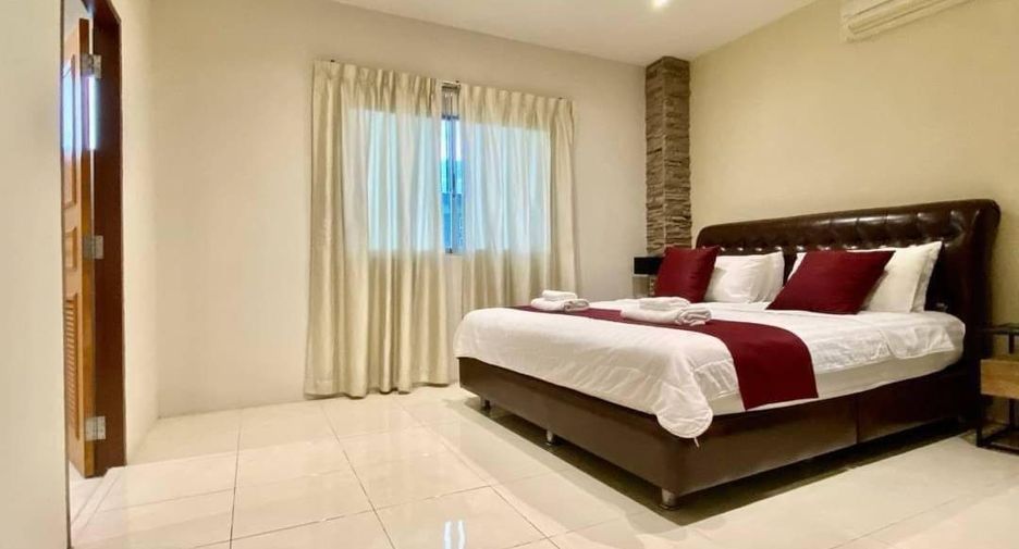 For sale 3 bedrooms condo in Bang Lamung, Chonburi