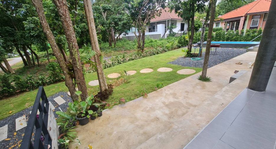 For sale 2 ベッドルーム villa in Klaeng, Rayong