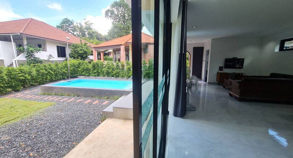 For sale 2 ベッドルーム villa in Klaeng, Rayong