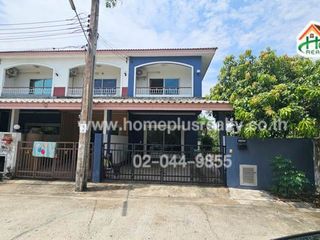 Reihenhaus zum Kauf mit 3 Zimmer in Nong Chok, Bangkok