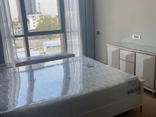 Продажа 2 спальни кондо в Щаттхана, Бангкок