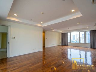 For rent 4 ベッドルーム condo in Watthana, Bangkok