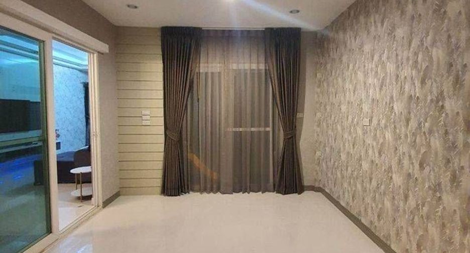 For rent 4 bedrooms apartment in Bang Phli, Samut Prakan