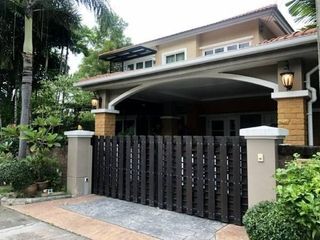 For rent 4 bedrooms apartment in Bang Phli, Samut Prakan