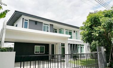 For rent 4 bedrooms house in Bang Phli, Samut Prakan