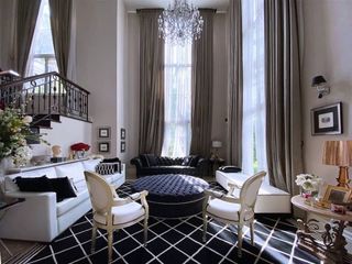 For sale 4 bedrooms house in Bang Kapi, Bangkok
