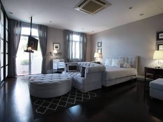 For sale 4 bedrooms house in Bang Kapi, Bangkok