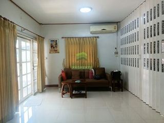 For sale 4 bedrooms townhouse in Sai Mai, Bangkok