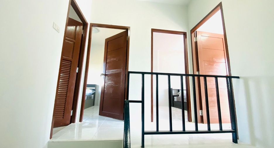 For sale 3 Beds townhouse in East Pattaya, Pattaya
