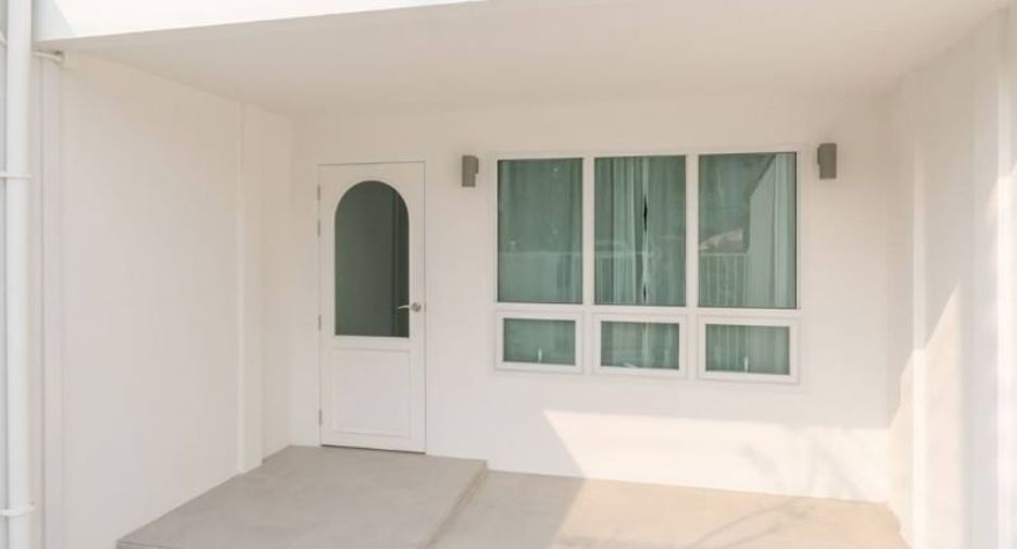 For rent and for sale 2 bed townhouse in Mueang Chiang Mai, Chiang Mai