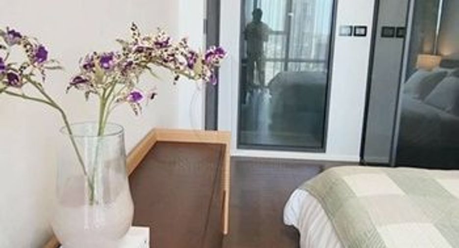For rent and for sale 2 bedrooms condo in Watthana, Bangkok