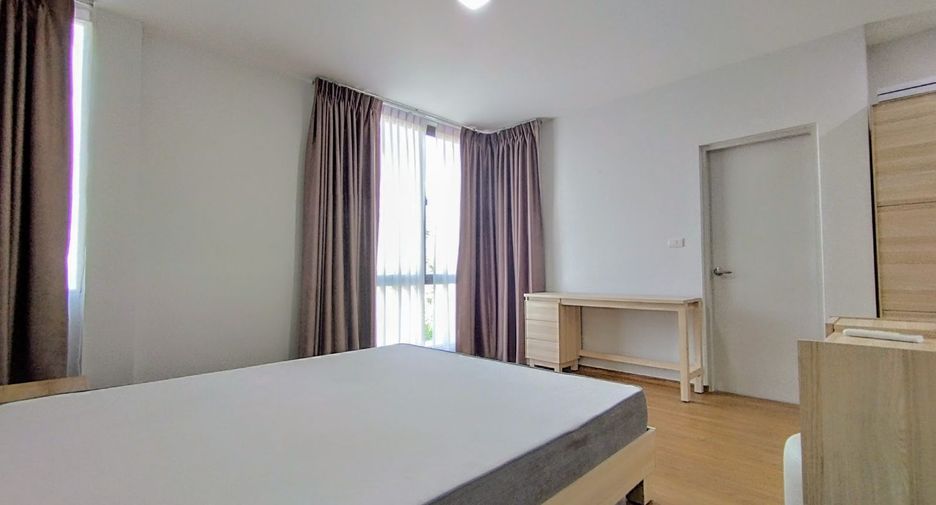 For rent 3 bed townhouse in Bang Phli, Samut Prakan