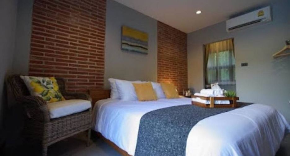 For sale 18 bed hotel in Mueang Chiang Mai, Chiang Mai