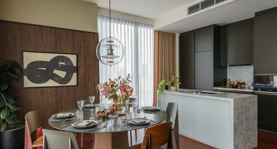For rent and for sale 2 bedrooms condo in Watthana, Bangkok