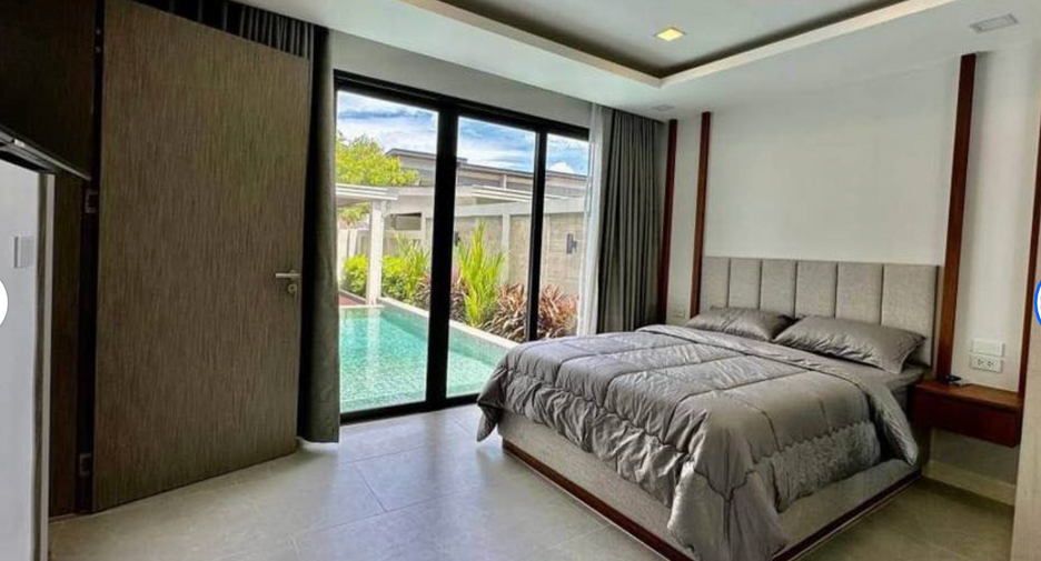 For sale 5 bed villa in Pratumnak, Pattaya