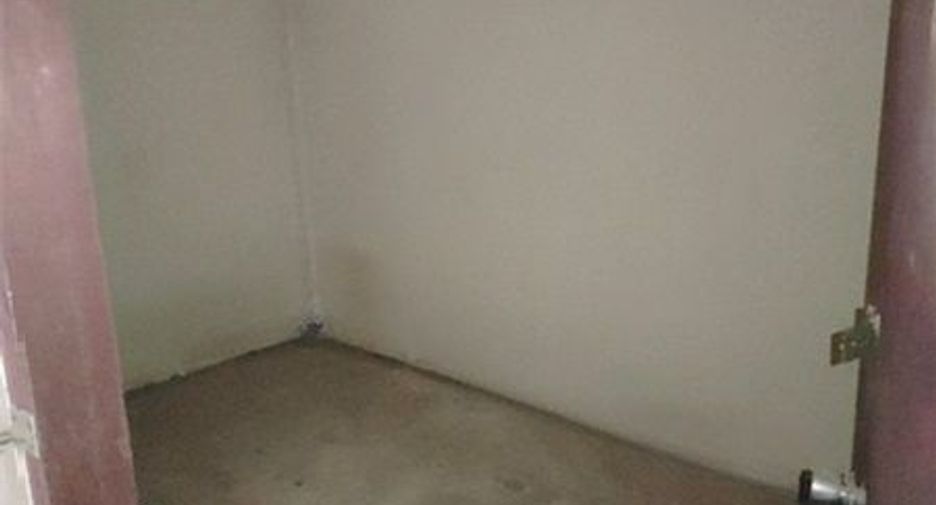 For sale retail Space in Bua Yai, Nakhon Ratchasima