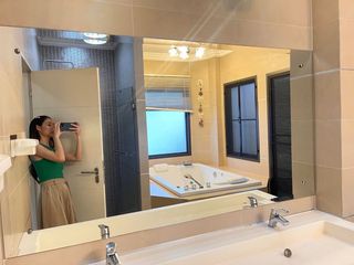 For rent 5 bed house in Mueang Nonthaburi, Nonthaburi