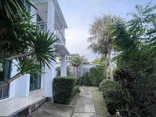 For rent 5 bed house in Mueang Nonthaburi, Nonthaburi