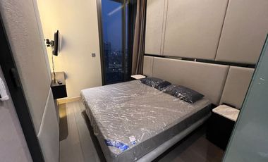 For rent 2 bed condo in Watthana, Bangkok