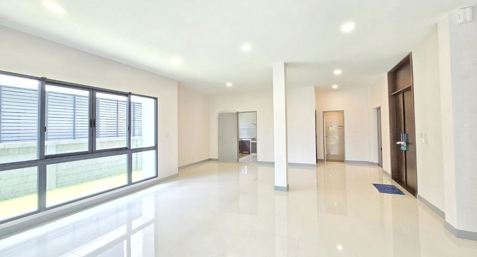 For sale 5 bedrooms house in Taling Chan, Bangkok
