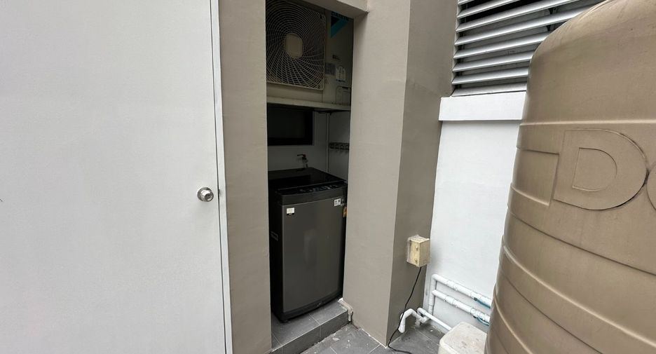 出租 3 卧室 独立屋 在 Khlong Toei, 曼谷