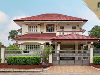For sale 3 bed house in Bang Khae, Bangkok