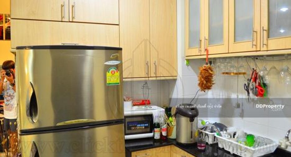 For sale 3 bedrooms house in Wang Thonglang, Bangkok