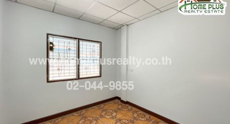 For sale 2 bedrooms townhouse in Bang Bua Thong, Nonthaburi