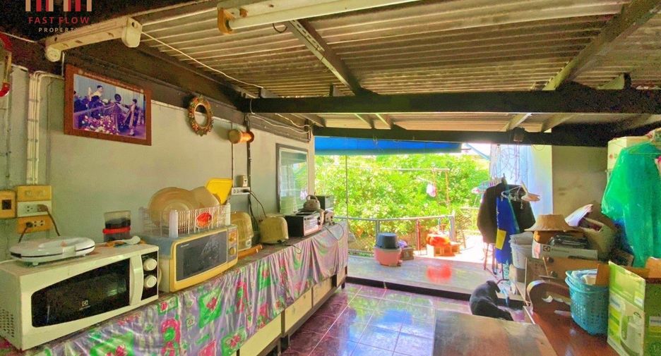For sale 6 bed house in Chatuchak, Bangkok