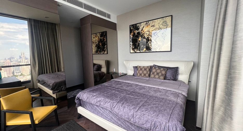For rent 2 bedrooms condo in Khlong Toei, Bangkok