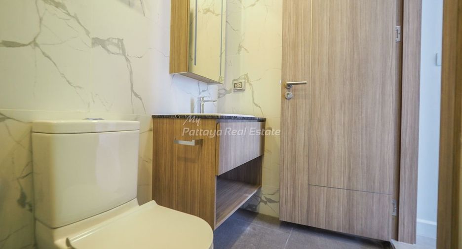 Casa en venta de 4 habitaciones en Bang Lamung, Chonburi