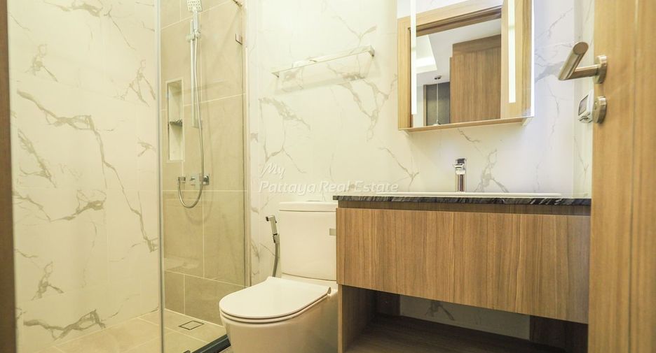 Casa en venta de 4 habitaciones en Bang Lamung, Chonburi